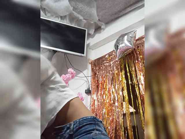 Bella-152 webcam