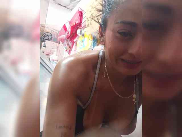 Bella-152 webcam