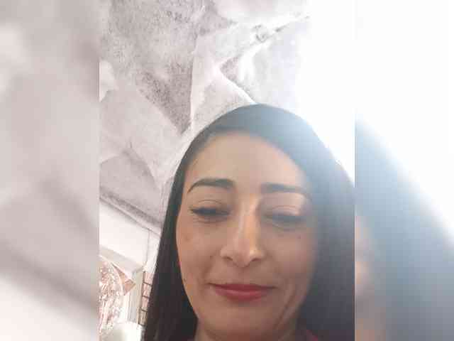 Bella-152 webcam