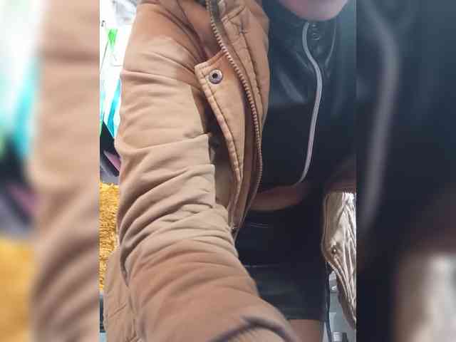 Bella-152 webcam