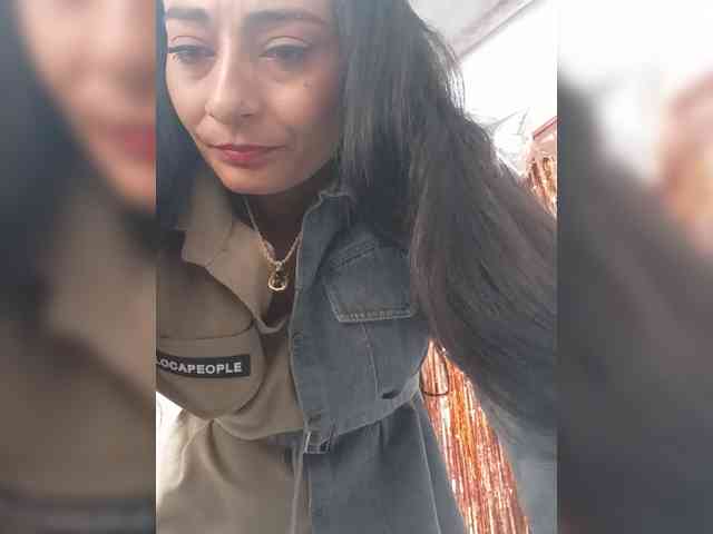 Bella-152 webcam