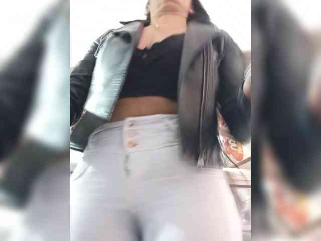 Bella-152 webcam