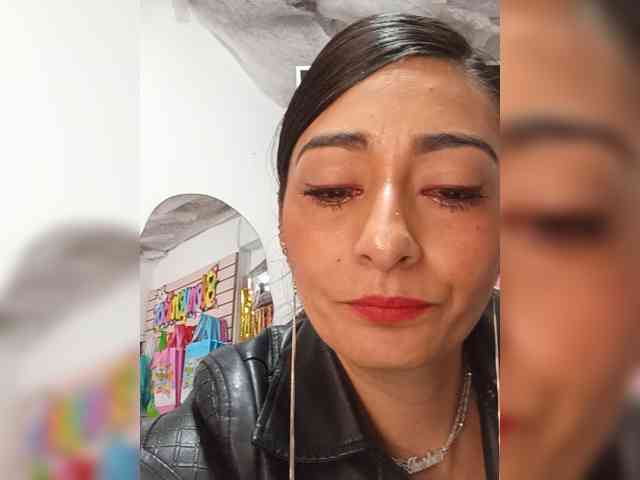 Bella-152 webcam