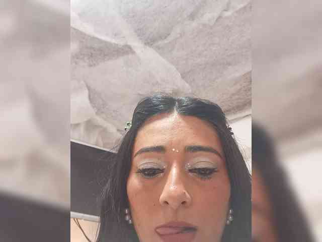 Bella-152 webcam