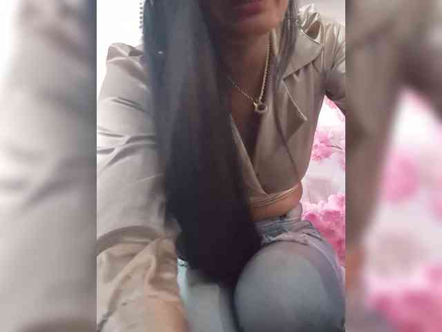 Bella-152 webcam