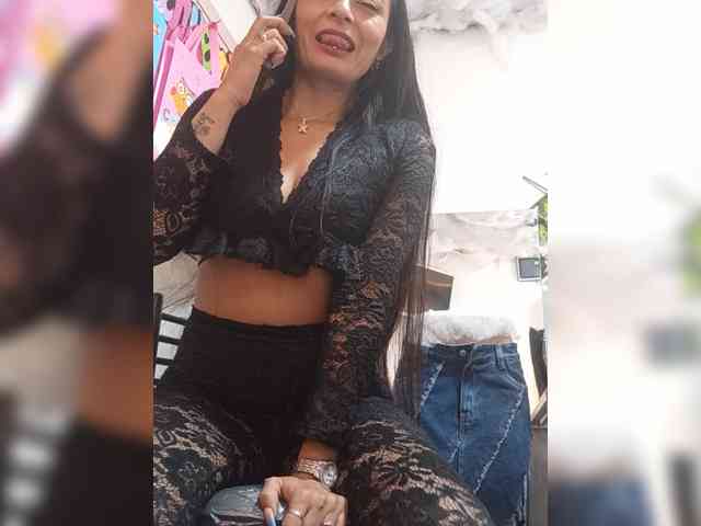 Bella-152 webcam