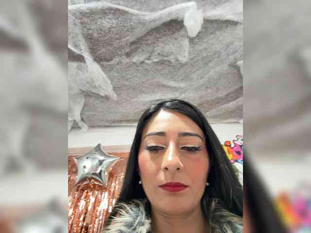 Bella-152 webcam