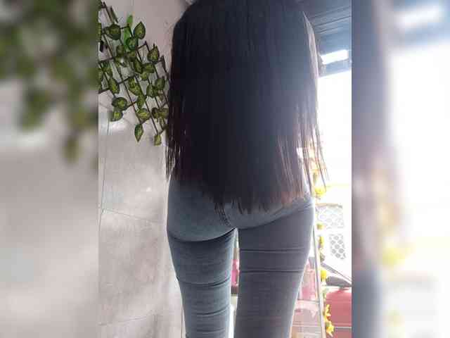 Bella-152 webcam