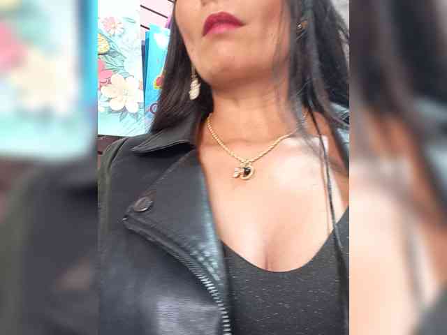 Bella-152 webcam