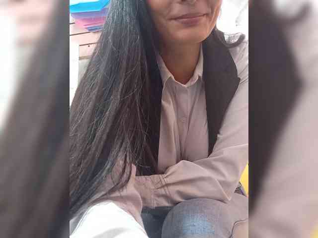 Bella-152 webcam