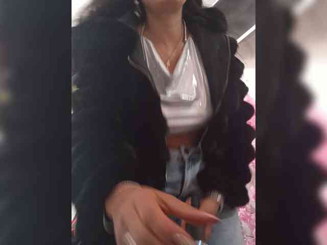 Bella-152 webcam