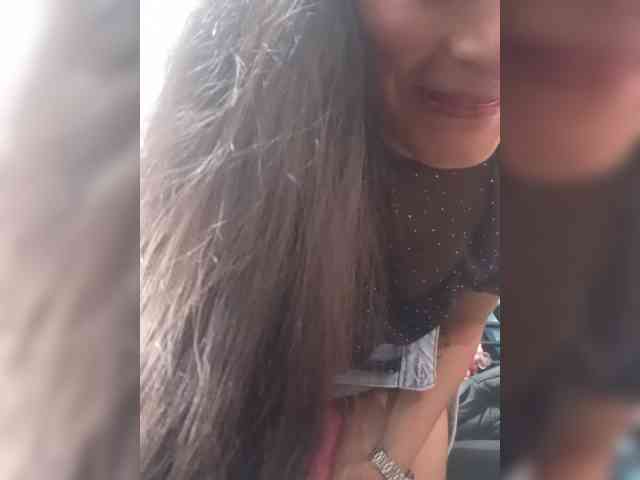 Bella-152 webcam