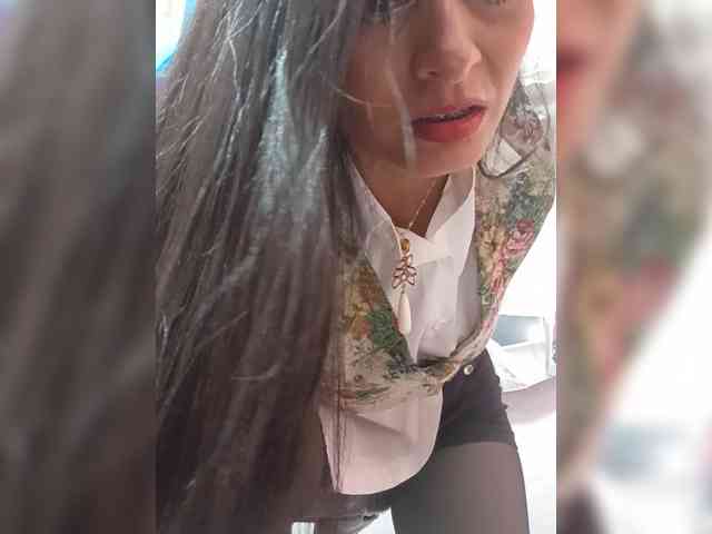 Bella-152 webcam