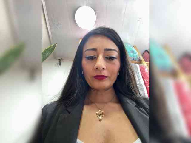 Bella-152 webcam