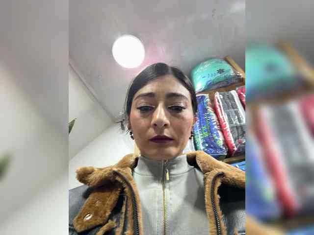 Bella-152 webcam