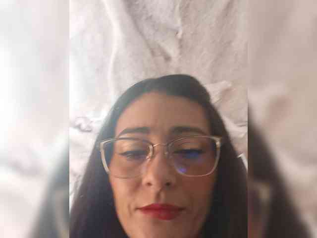 Bella-152 webcam