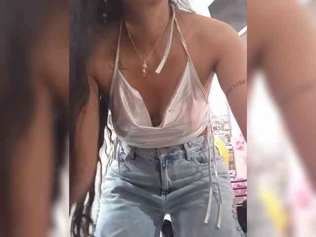 Bella-152 webcam