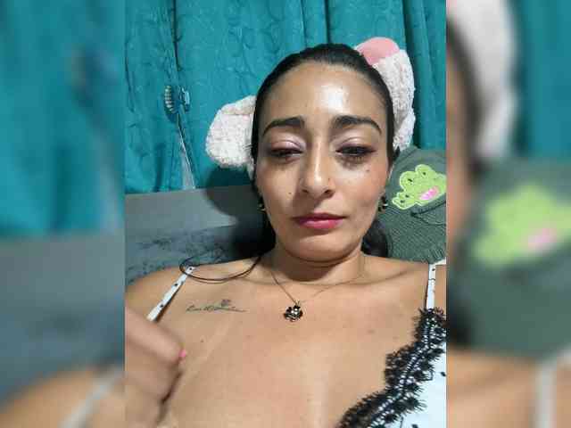 Bella-152 webcam