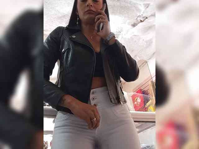 Bella-152 webcam