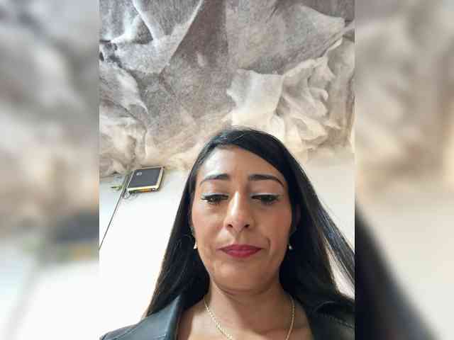 Bella-152 webcam