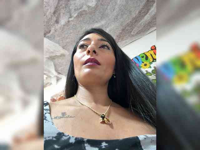 Bella-152 webcam