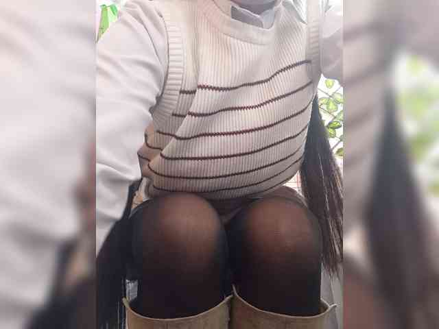 Bella-152 webcam
