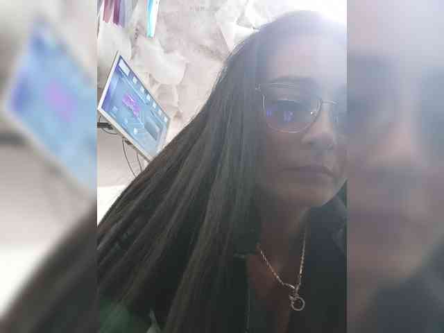 Bella-152 webcam