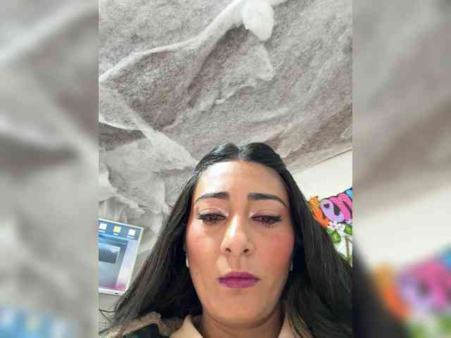 Bella-152 webcam