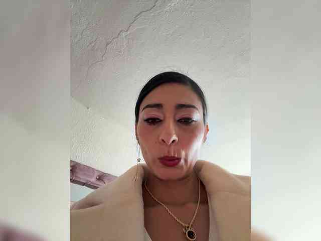 Bella-152 webcam