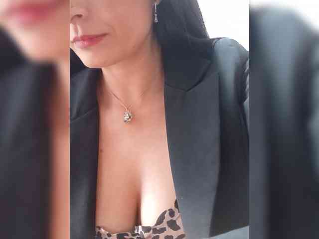 Bella-152 webcam