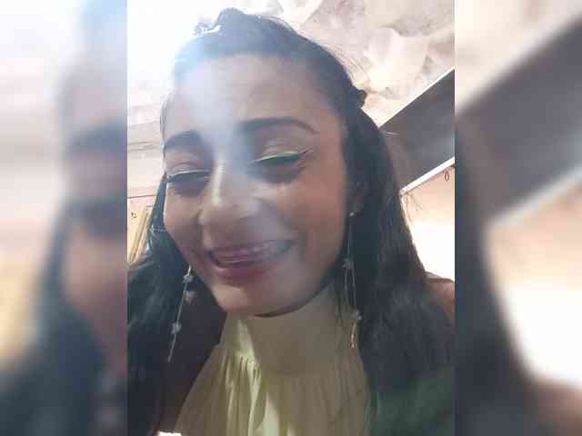 Bella-152 webcam