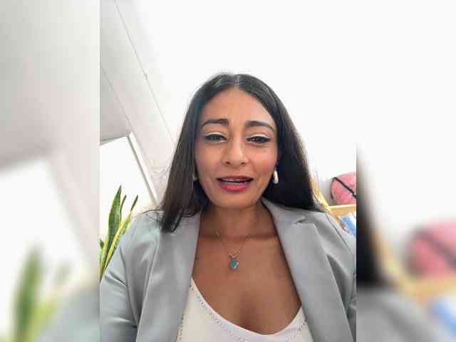 Bella-152 webcam
