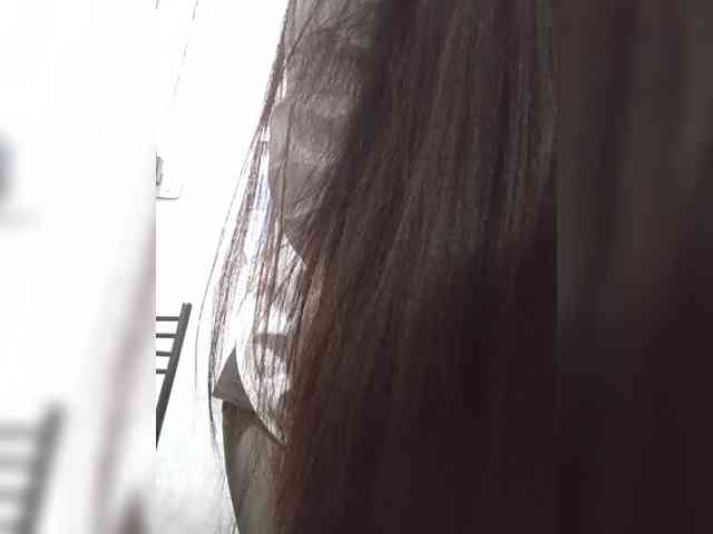 Bella-152 webcam