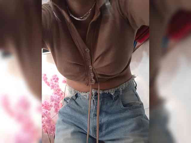 Bella-152 webcam