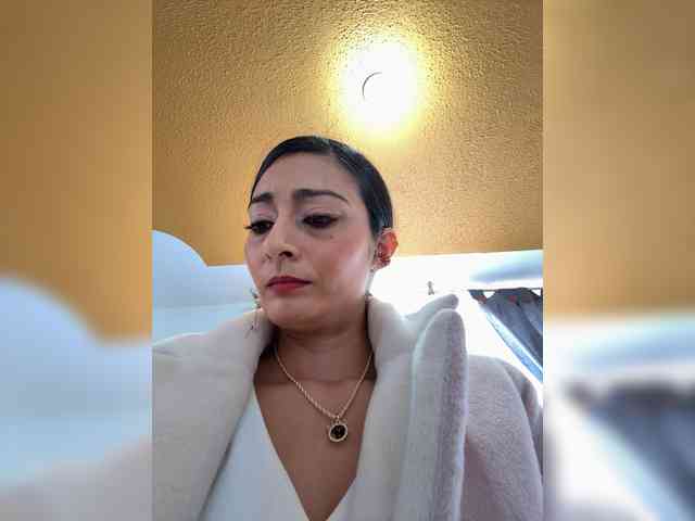 Bella-152 webcam