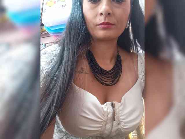Bella-152 webcam