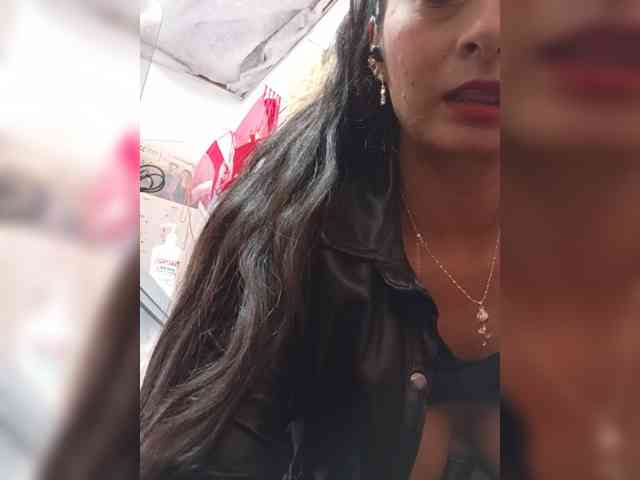 Bella-152 webcam