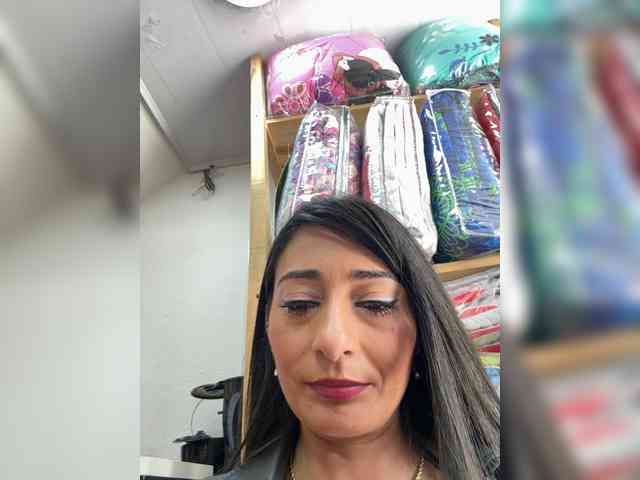 Bella-152 webcam
