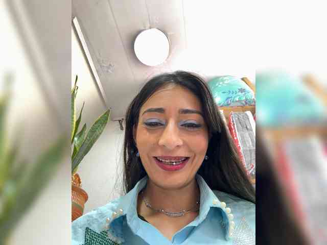 Bella-152 webcam