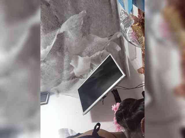 Bella-152 webcam