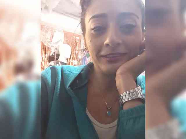 Bella-152 webcam