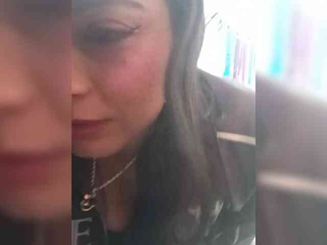 Bella-152 webcam
