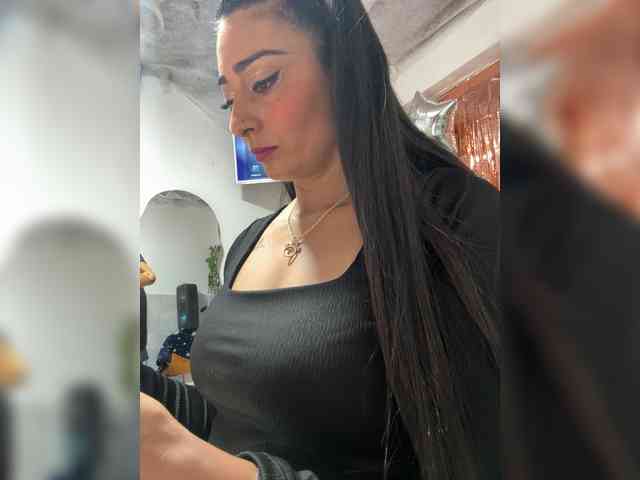 Bella-152 webcam