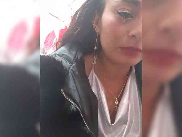Bella-152 webcam