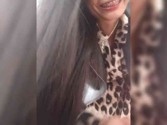 Bella-152 webcam