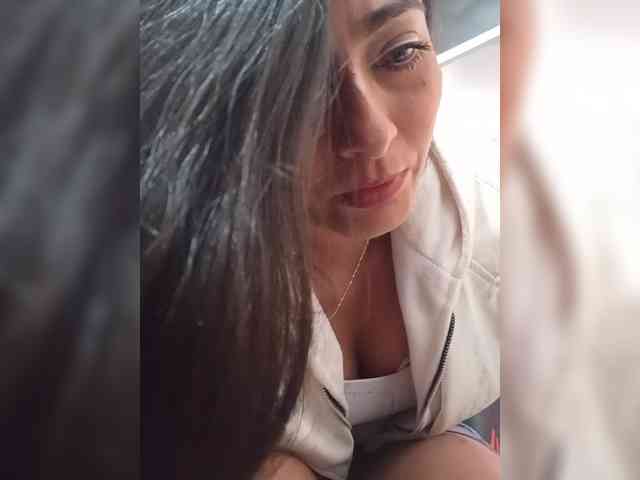 Bella-152 webcam