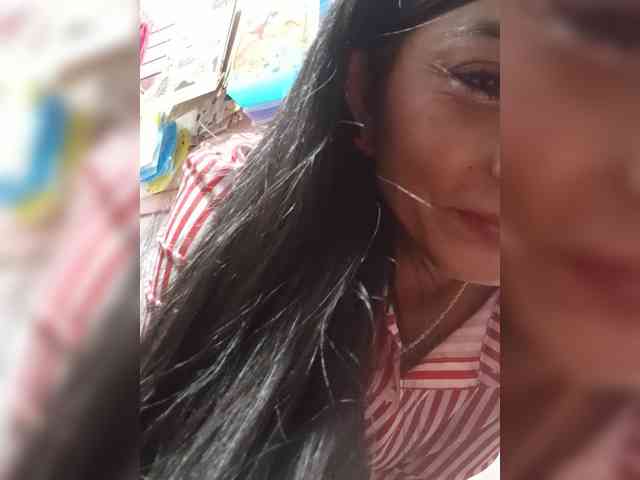 Bella-152 webcam