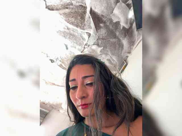Bella-152 webcam