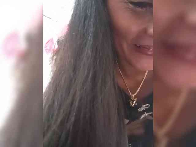 Bella-152 webcam