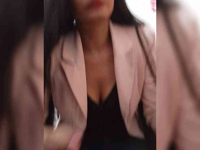 Bella-152 webcam